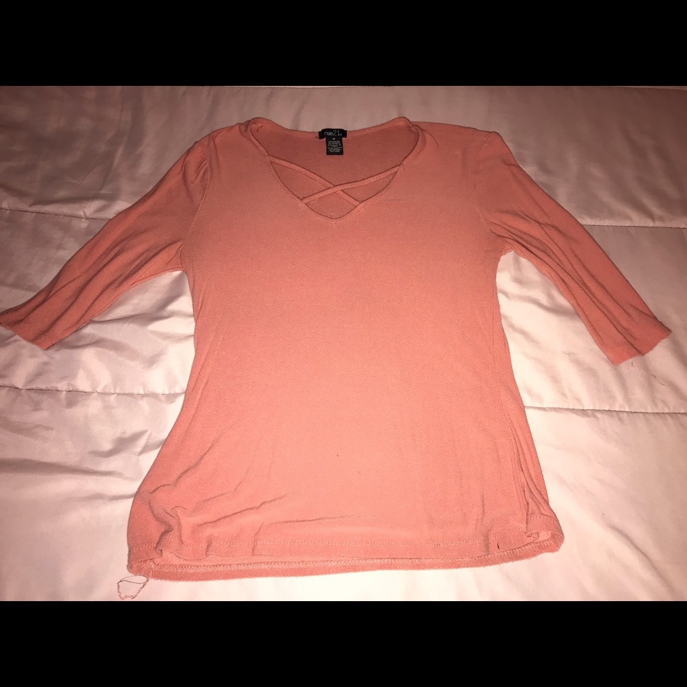 Half sleeve tee